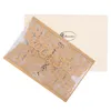 Geschenkomschakeling 10 stcs Huwelijksuitnodiging Envelop met glitter zilveren rand Insert zacht roze bloemen hart laser gesneden uitnodiging houder