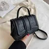 Вечерняя сумка камень рисунок pu crossbody sling bacds для женщин 2022 Модные модные бренды Ladies Totes роскошные простые сумочки на плече 0623