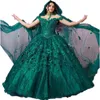 Romantik Koyu Yeşil 3D Çiçek Çiçekler Quinceanera Elbiseler Kat Uzunluk Uzun Sarma Omuz Korse Gelinlik Modelleri Brithday Abiye Tatlı 16 Elbise Vestidos De 15 Anos