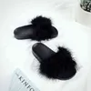 2022 Nova chegada Girl Girl Luxury Fluffy Avestrich Slippers de penas de penhas de linhas de pele peluda de pêlo de pêlo de pêlo de pêlo Slides de pele S3171 G220521