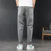 Pantaloni da uomo Autunno Inverno Cotone Moda Elastico in vita Baggy Thick Cargo Casual Stile coreano Piedi legati Harem 220826