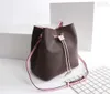 DrawString Bucket Bags Women's Luxury Designer Handväskor Mini Messenger Purses Wallets Card Holders Ryggsäckar 1016