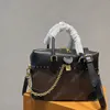 Bolsas de ombro de designer de luxo feminino bolsa bolsa de moda transversal correntes bolsas bolsas de rebite saco de flap saco de couro de grande capacidade