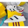 Original Gazles Spor Sneaker Erkek Kadın Tasarımcı Sıradan Ayakkabı Düşük Retro Patchwork İşbirliği Açık Mekan Kadın Ayakkabı Tasarımcı Spor Ayakkabı Çizgili Vintage Kaykay
