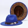 قبعات واسعة الحافة 2022 Fedora Hat Women Men Platwork Red and Black Leopard للنمط غير الرسمي في الهواء الطلق Eger22