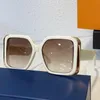 MOON SQUARE Sunglasses Z1664 Star Same Oversized Square Frame Combined Design Highlights Brand Charm Catwalk Travel Pography Fi6881332