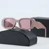 Óculos de sol de designer de luxo para mulher Man Brand Goggle Beach Sun Glasses Retro Moder Frame UV400 Unissex Sunglass Black Opcional HIG6524027