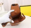 Skórzana torba Najnowsze zaktualizowane torby na gitarę Unisex Fashion lady Brown Music Tools Wais Designer męska torba na klatkę piersiową towary luksusowe