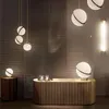 Hängslampor kreativa lägenheter ljuskrona geometrisk restaurang matsal nordisk trappa sfärisk bar kafé mjölk te modern spen