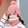 Feanie/crânio Caps Luxúria Fios de malha de inverno Chapéus mulheres Mulheres grossas Skullies Skullies Hat feminino Letra Bonnet Outdoor Riding Setbeanie