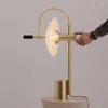 Tischlampen, postmoderne kreative Lampe, minimalistische Balance-Glas, Wohnzimmer, Kunst, Schreibtisch, Nachttisch, weiches Schlafzimmer, Designer-Lampentisch