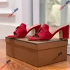 Loro Pianas Slippers Womens Sandals Cashmere Classic Buckle Slides 8cm 정품 가죽 단독 해변 샌들 편안