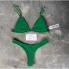 Kızlar Bikini Set Seksi Brezilyalı Mayo Küçük Kupası Yüksek Kesim Stil Plaj Biquini Katı Siyah / Beyaz Mikro Mayo Tanga Bikinis 220408