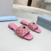 Tasarımcılar Slaytlar Bayan Terlik Moda Çiçek Terlik Deri Kauçuk Flats Sandalet Yaz Plaj Ayakkabı Loafer'lar Dişli Altları Sliders