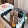 Ünlü omuz çantası kadın çanta lüks totes rahat debriyaj retro crossbody cüzdan moda kamera çantaları zincir haberci tote iç bölme tasarımcı çanta