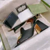Designer Femmes Sandales Horsebit Gold-Tonique Talons Hauts Mode Bout Carré Pantoufles En Cuir Pompes Noir Blanc Robe Extérieure Sandale Casual