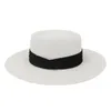 Cappello di protezione solare da spiaggia per donna Uomo Cappello da ombra 2022 Primavera Estate Paglia Cappelli a tesa piccola Donna Flat Top Cap Girl Fashion Caps Donna Sunhat Sunhats