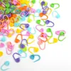 أداة الخياطة 120 قطعة دبابيس سلامة بلاستيكية صغيرة ملونة الحياكة كروشيه قفل الكروشيه مقطع 10 ألوان