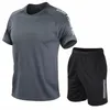 Summer Men Sportswear Gym Fitness Basketball Tennis Football Sports Suit Kläder som kör jogging Sport Träning Duits W220418