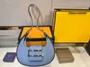 Borsa a tracolla monospalla portatile da donna di lusso di alta qualità Nuova borsa ascellare a mezzaluna Design di moda multifunzionale219u