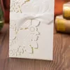 50 pcs Laser Cut Invitations Carte Rose Amour Coeur Carte De Voeux Personnaliser lopes avec Ruban Fournitures De Fête De Mariage 220711