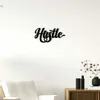 Hustle - Lindo letreiro de parede com detalhes decorativos em metal para decoração de casa