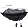 Nylon camping hängmatta gungor med netto lätt bärbara hängmattor hög kapacitet tårresistens perfekt för utomhus camping och bakgård avkoppling