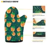 Colorful Kitchen Glove Customized with 3D Halloween Spiders Patterns Oven Mitt and Potholder Pad Set Grip Insulation 220707