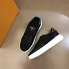 Luksusowe buty męskie wysokiej klasy Casual Sport Wygodny Moda Trener Sneaker Prawdziwa skóra bydlęca szwy Oddychający materiał siatkowy Znana marka Projektant