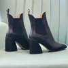 Chelsea Ankle Boots Designer Stängd tå prägling 100% Cowskin Elastic Band Womens Shoes Fashion Pointed Toes 9cm High Heel Boot 35-41
