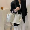 여성을위한 가방 간단한 패션 어깨 가방 재사용 가능한 흑백 쇼핑 캐주얼 대용량 토트 여성 핸드백 220512
