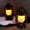 25cm Creative Rechargable Retro Portable Lyktor Utomhus Camping Kerosinlampa Nattljus Dynamisk Flamljus LED Bordslampa 2 W220330