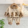 Conjunto de ropa para niños, sudadera de manga larga con oso, conjunto de ropa de algodón para bebés y niños, primavera y otoño 2023