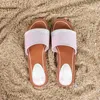 Nya Kvinnor Escale Lås IT Flat Mule Tofflor Designer Sandaler Fashion Paint Canvas Casual Skor Toppkvalitet Utomhus Strand Storlek 35-42 No39