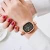 Montres-bracelets Top Marque Femmes Bracelet Montres Dames Mince Bracelet En Cuir Strass Montre-Bracelet Chiffres Arabes Cadran Quartz Horloge Cadeaux