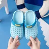 Kids Summer Slippers Boys Girls Sandals Letter Cute Garden Shoes PVC Mules Children Beach Breathable Cave Shoes Baby Clogs 2022 G220523