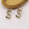 매력 디자이너 클래식 스타일 Y Letter Stud Earrings Ladies 패션 간단한 보석 브랜드 레트로 귀 스터드 웨딩 파티 Jewerlry