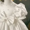 Härlig spetsblomma flicka klänning bågar barns första heliga nattvards klänning prinsessa formell tyllboll klänning pärlast bröllop fest klänning 2-10 år