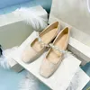Designer Sandaler Womens Classic Ballet Shoes Pearl Chains Läder gummisandal mode tofflor flip-flops