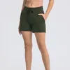 Calça de ioga de luxo de roupas de ginástica shorts esportivos de cintura alta com bolsos treputas de greve de greves de deportivo mujer