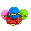 Party Favor Flying UFO Flat Throw Disc Ball med LED Light Toy Kid Outdoor Garden Beach Game Children039S Sports Balls3472738