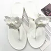 New Women Sandals PVC Toe Band Combination Crystal Jelly Flat Bottom Flower Decoration Trend Comfortable Classic Beach Shoes HM515