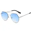 Mens Luxury Designer Solglasögon Kvinnor Retro Letter Tryckt solglasögon Polariserade Driving Eyewear For Woman Full Fram Solglas Wi2777