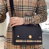 Sacchetto a tracolla in tambella top -goccia in pelle di lusso Brand Brand Borse Fashion Borse Fashion Women Letter Porta Portafoglio Metallic Stripes Tote 66