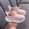 2022 Vente Designer Infantile Petits Enfants Premiers Marcheurs Baskets Bébé Mode De Plein Air Chaussures De Course Scotts Obsidian Chicago Bred Multicolore Tie-Dye Enfant Garçon Fille