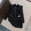 Suporte de designer de rua High Street Set Set Buttons de Ouro Feminino Tweed Jacket Shorts Conjunto 220520