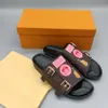 Marca de luxo sandálias de verão designer chinelos slides floral brocado couro genuíno flip flops sapatos femininos sandália sem esforço sapatos casuais 1978 001