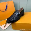 A4 Marques De Luxe Broderie Hommes mocassins Noir Diamant Strass Spikes hommes chaussure Rivets Casual Appartements baskets en grosTaille 38-45