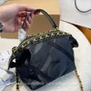 Designerskie torebki damskie Mini Tote Black White 2022 Summer Fashion New Nylon Clutch Bag Crossbody z uchwytem na ramię torebki z łańcuszkiem złoty sprzęt hurtowy