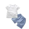 Ensembles de vêtements d'été pour bébés garçons, vêtements à manches courtes, chemises imprimées avec fausse cravate + Shorts rayés pour enfants